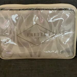 NWT FRETTE King duvet cover grey ivory 102” X 94”
